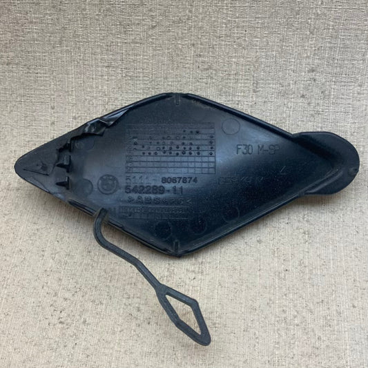 BMW 3 SERİSİ M-SPORT Ön Çeki Demir Kapağı 51118067874