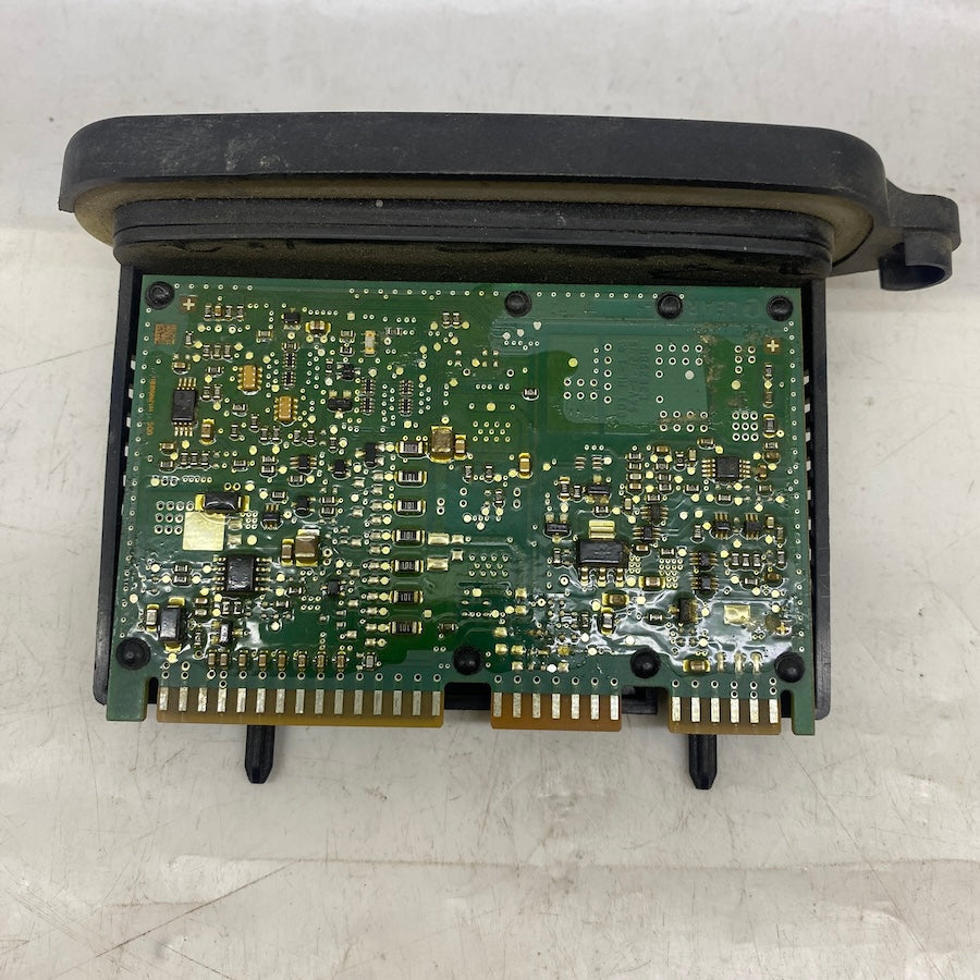 BMW F30 far LED kartı 636217803 – çıkma OEM parça