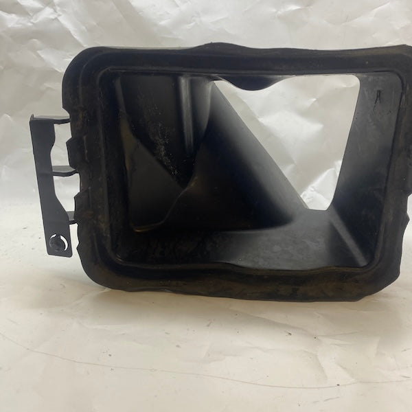 BMW 4 Seri F32 F33 F36 Ön Sağ Hava Kanalı 51747290614