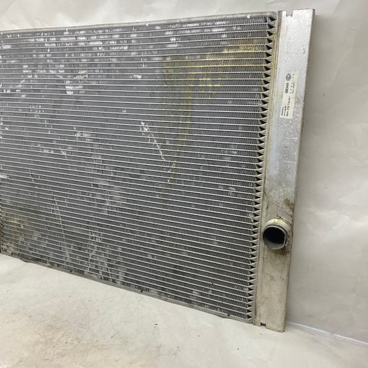 BMW 5 E60/E65 5.20i/5.30 Su Radyatörü 8MK376718-001 En Uygun Oto Parça