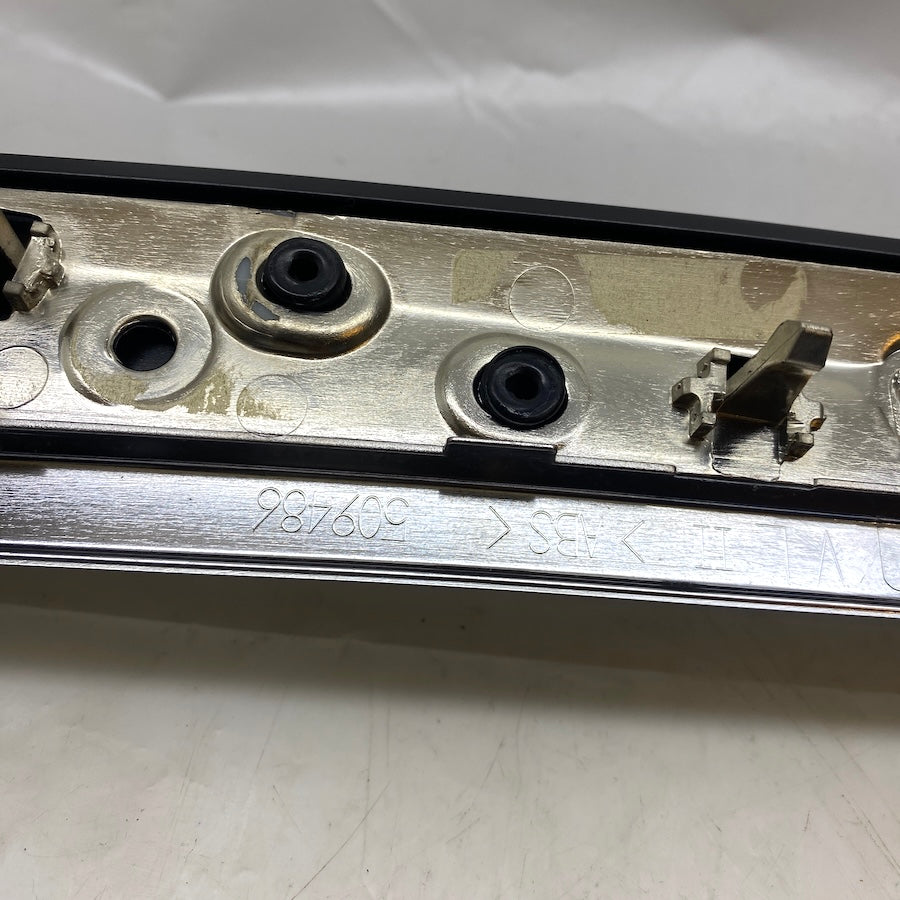 BMW 5 F10 Kapı İç Trim Kaplaması 509486