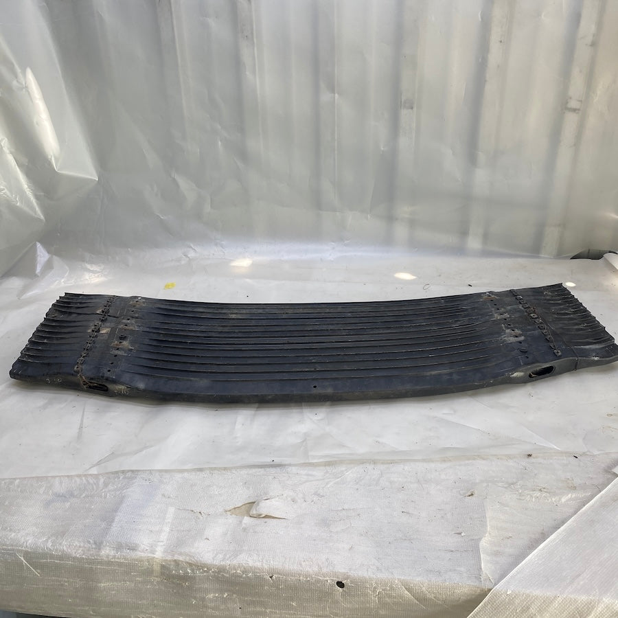 BMW 5 Serisi F10 ön tampon alt demir orijinal çıkma parça.