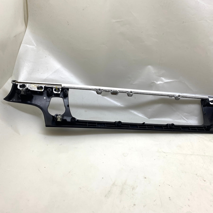 BMW 5 F10 Torpido Kaplaması 528506-10