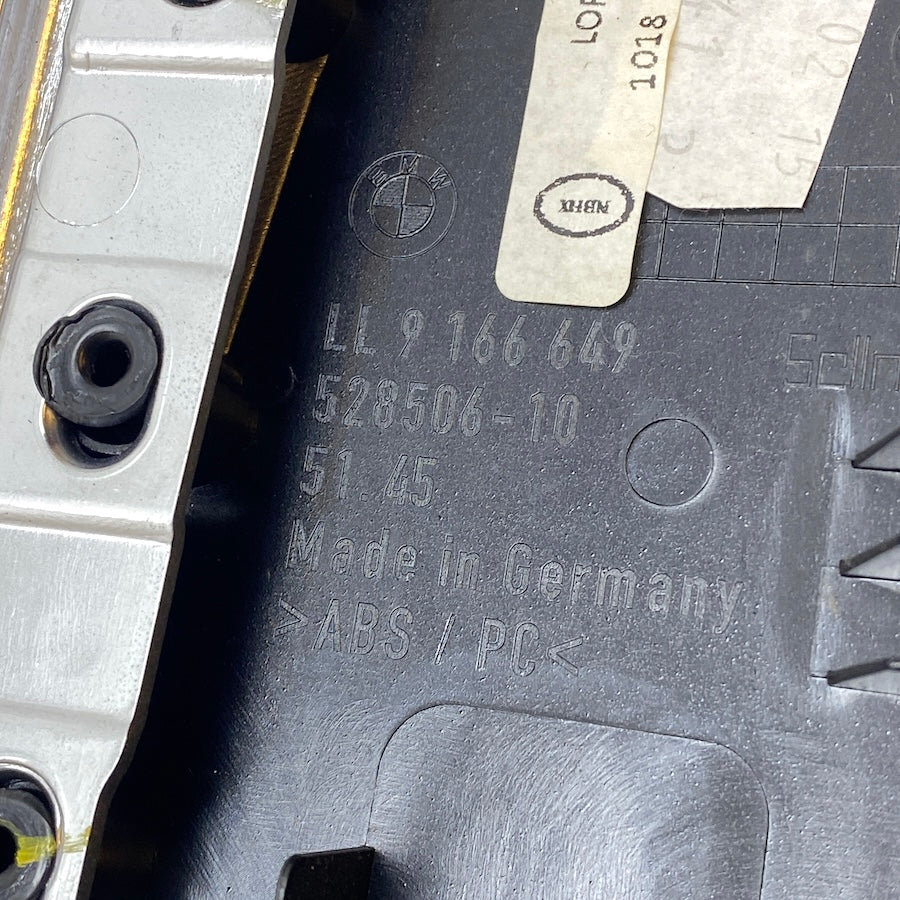 BMW 5 F10 Torpido Kaplaması 528506-10