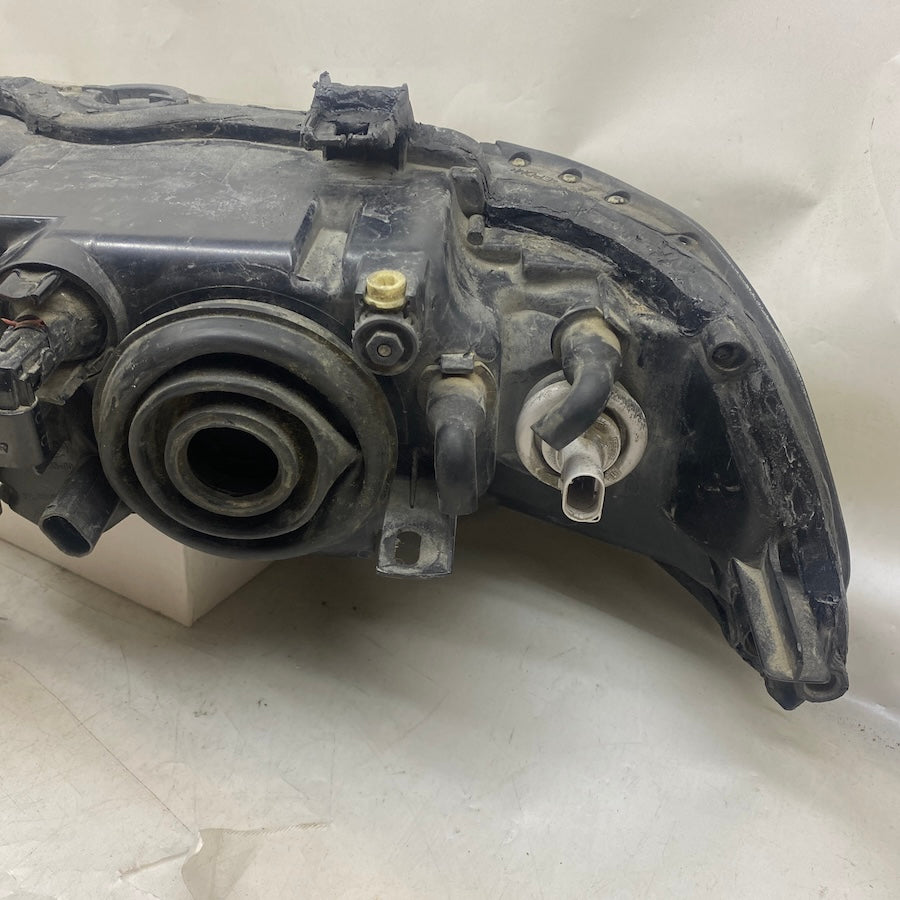 BMW 5 Serisi E39 Sağ Far Full Dolu 2001-2003