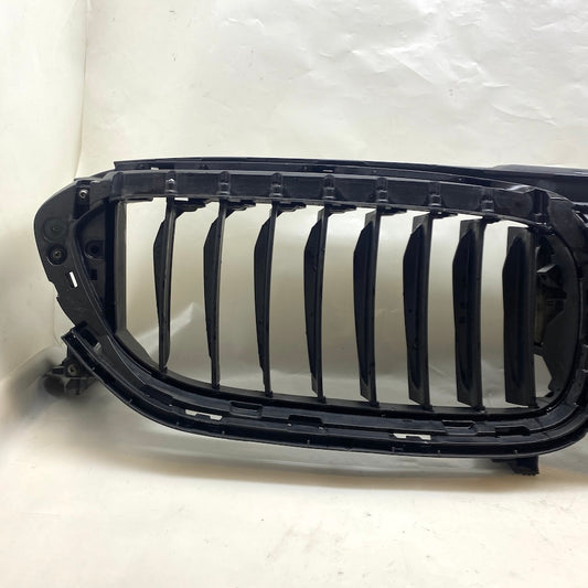 BMW 750 XDRIVE Panjur Izgarası 511318715610