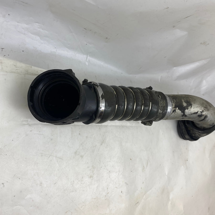 BMW 7 E65 3.0D Interkol Turbo Emiş Borusu 7796299