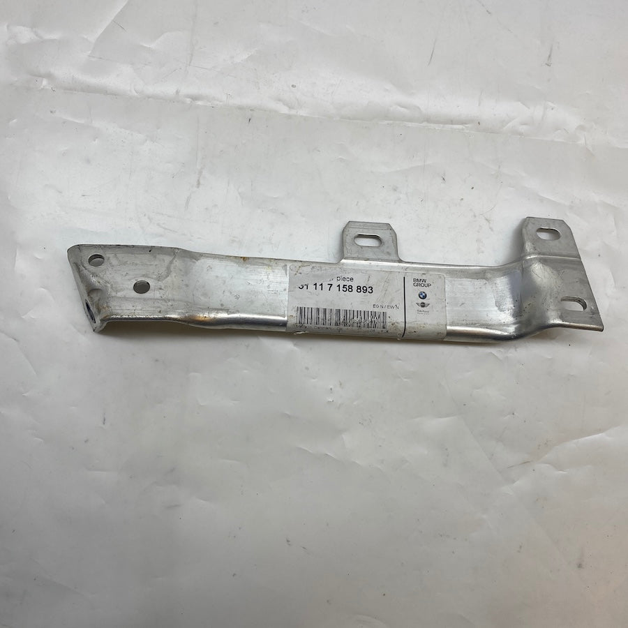 BMW 7 F01/F02/F10 Ön Tampon Bağlantı Braketi 5111 7158893