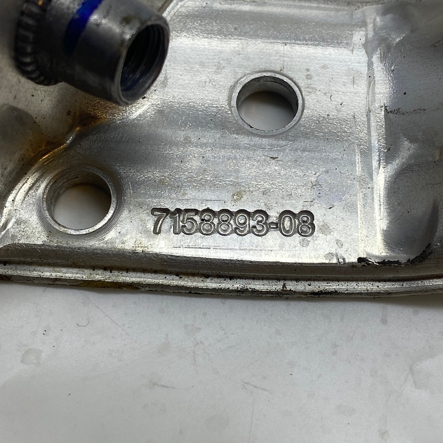BMW 7 F01/F02/F10 Ön Tampon Bağlantı Braketi 5111 7158893