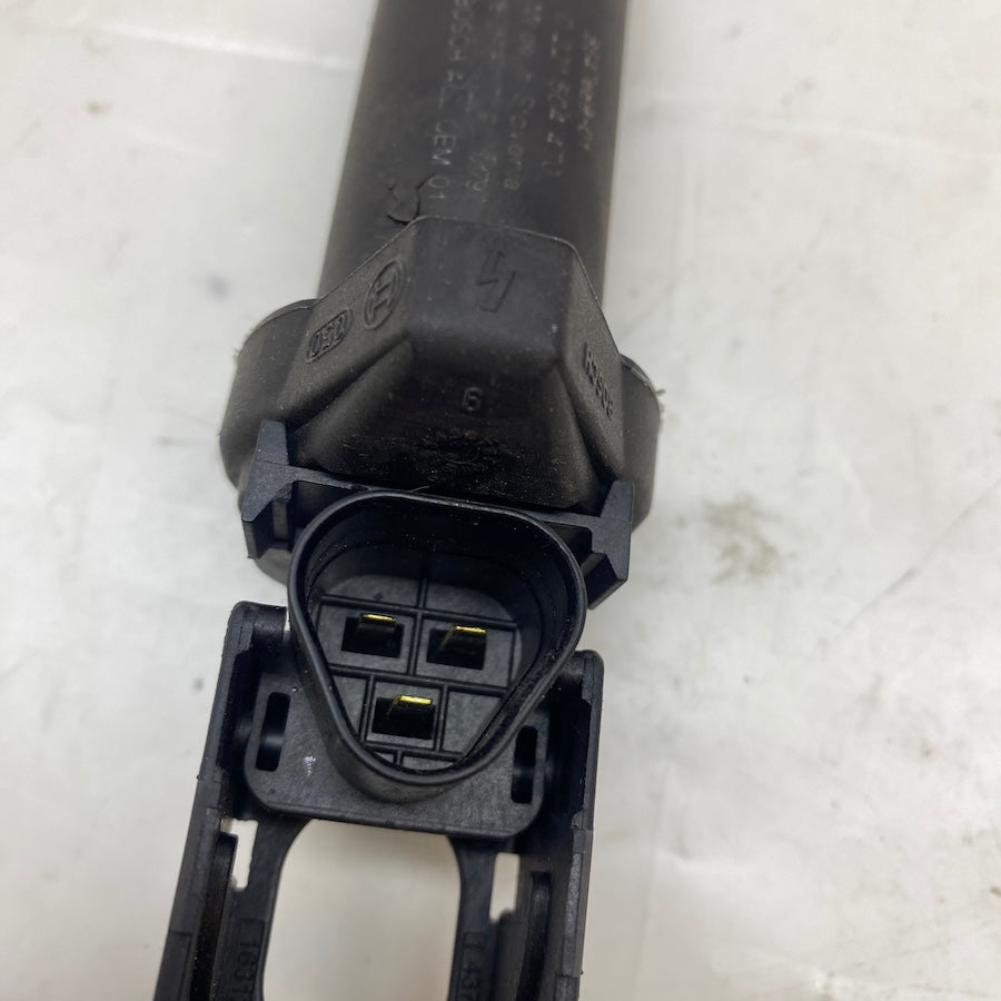 BMW Bosch Ateşleme Bobini 8647689-01