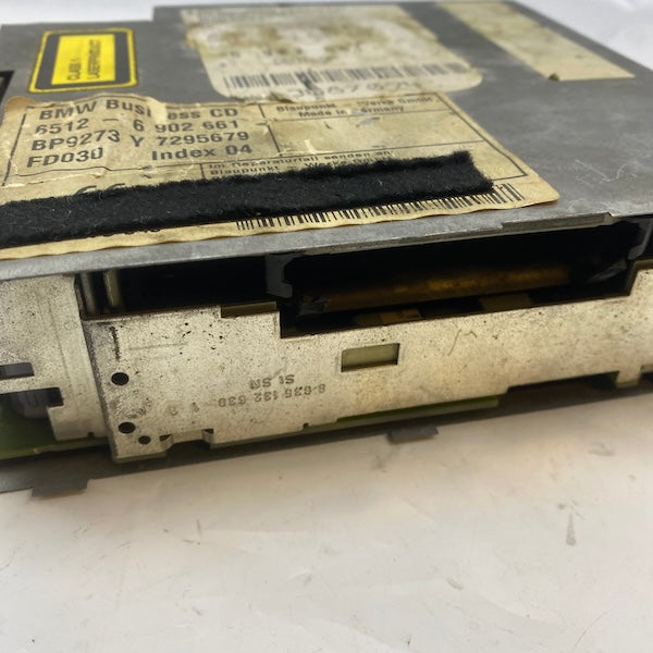BMW E46 Radio Kaset Çalar 6512-6902661 02-06