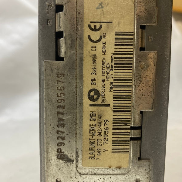 BMW E46 Radio Kaset Çalar 6512-6902661 02-06
