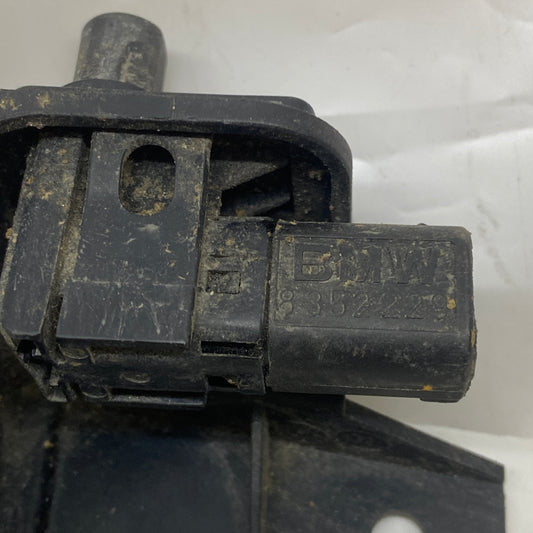 BMW E46/E87/E80/E39/E60/E53 Kaput Alarm Sensörü 8352229