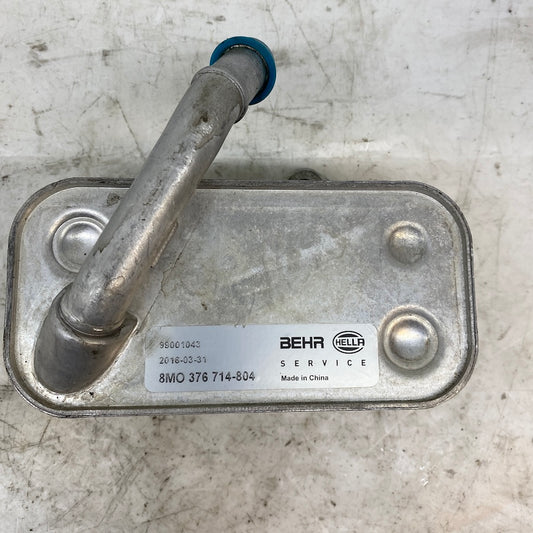 BMW E81/E87/E82/E88/N52/B30 Yağ Soğutucu Radyatör 8MO-376714-804