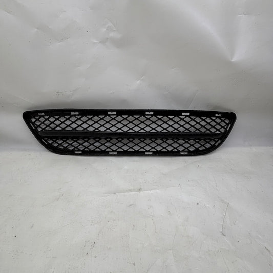 BMW E90 3 Ön Tampon Orta Izgara 5111-7154556 - En Uygun Oto Parça