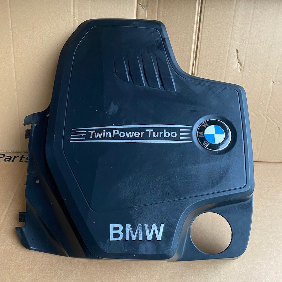 BMW F07N F10 F10N F11 F11N F18 Motor Kapağı 11127644092