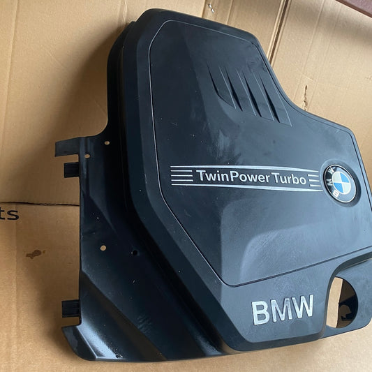 BMW F07N F10 F10N F11 F11N F18 Motor Kapağı 11127644092