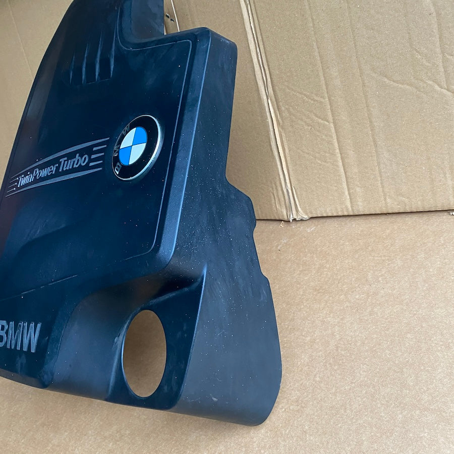BMW F07N F10 F10N F11 F11N F18 Motor Kapağı 11127644092