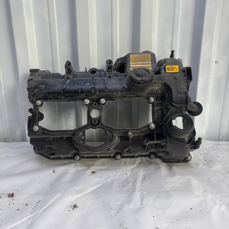 BMW F10 5 Kasa N20 Motor Külbütör Kapağı 1112 7588412 2011-2018 Orijinal Çıkma