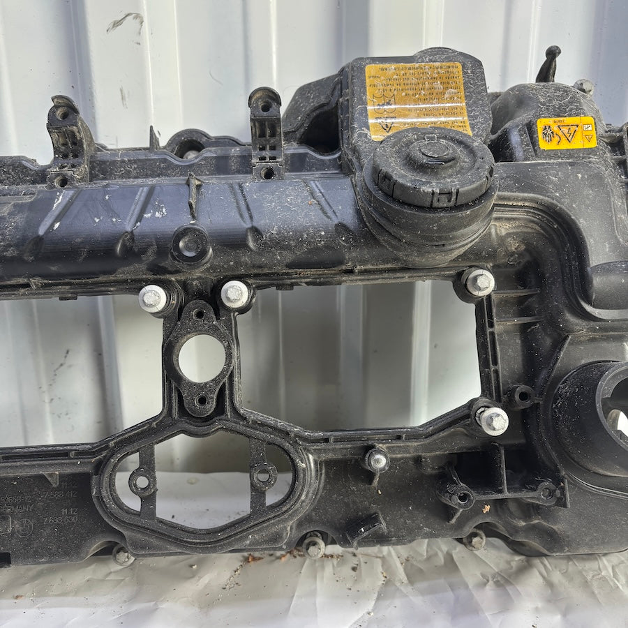 BMW F10 5 Kasa N20 Motor Külbütör Kapağı 1112 7588412 2011-2018 Orijinal Çıkma