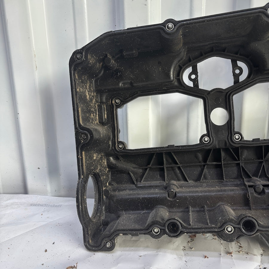 BMW F10 5 Kasa N20 Motor Külbütör Kapağı 1112 7588412 2011-2018 Orijinal Çıkma