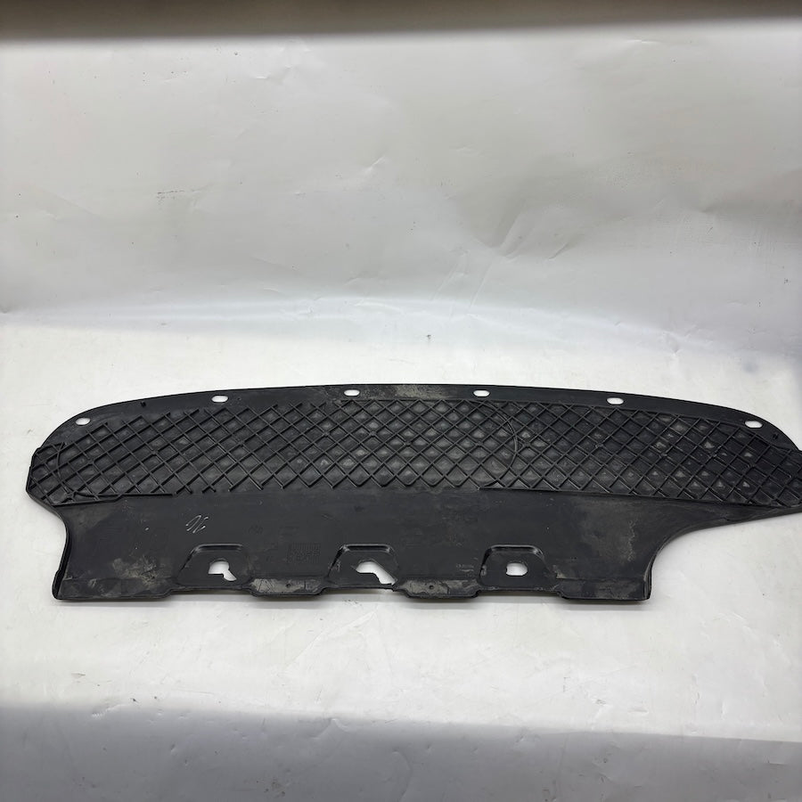 BMW F10 Arka Tampon Alt Deflektör 51127184765