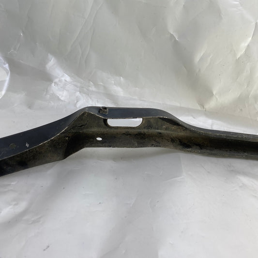 BMW 5 Serisi F10 M ön tampon alt travers demiri – 51118037631-08 OEM.