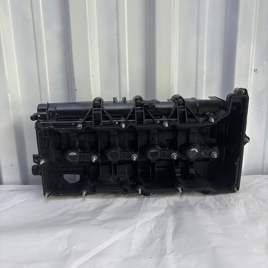 BMW F10 N47 Motor Külbütör Kapağı 1112 857082801 2011-2017 Orijinal ÇıkmaBMW F10 N47 Motor Külbütör Kapağı 1112 857082801 2011-2017 Orijinal Çıkma