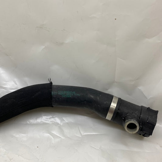 BMW F20 F30 F36 Motor Radyatör Su Hortumu Üst 17128602027-02