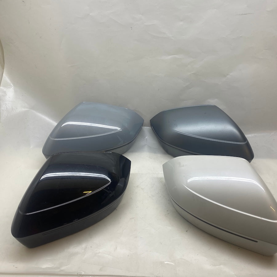 BMW İ7 G70 Ayna Kapağı 10804-004