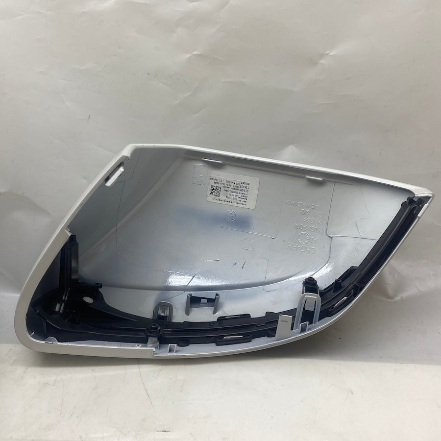 BMW İ7 G70 Ayna Kapağı 10804-004