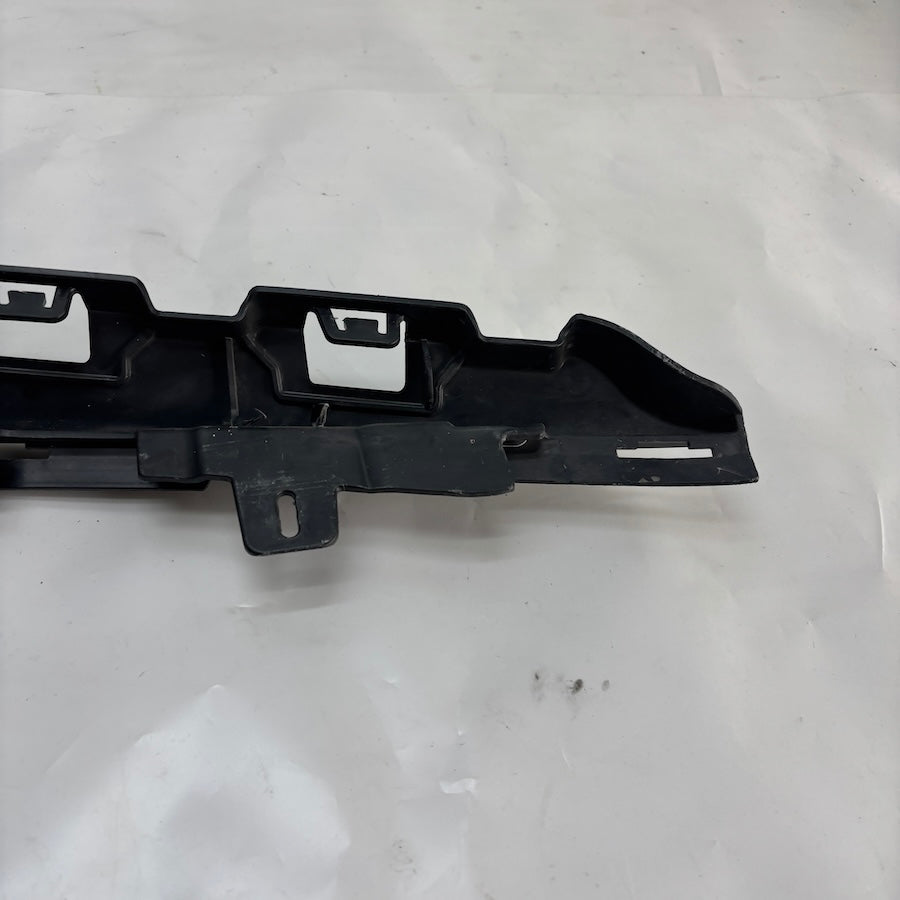 BMW M3 M4 Arka Tampon Difüzörü 51128058758