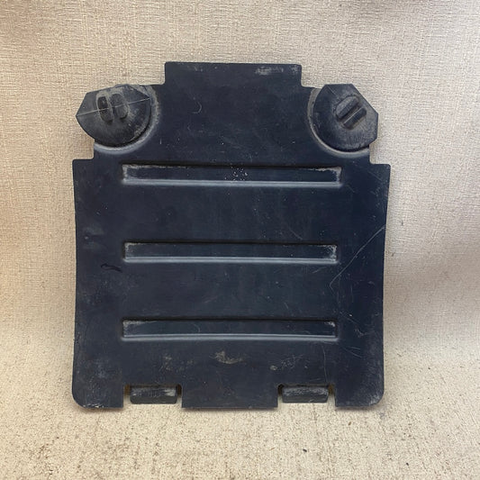 BMW X1 E84 Ön Davlumbaz Kapağı 51712993140