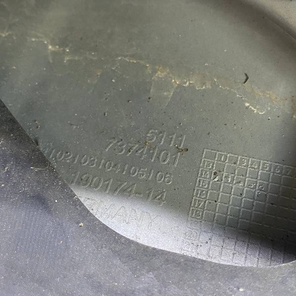 BMW X1 E84 Ön Tampon Alt Eki 5111 7374101 2009-2015