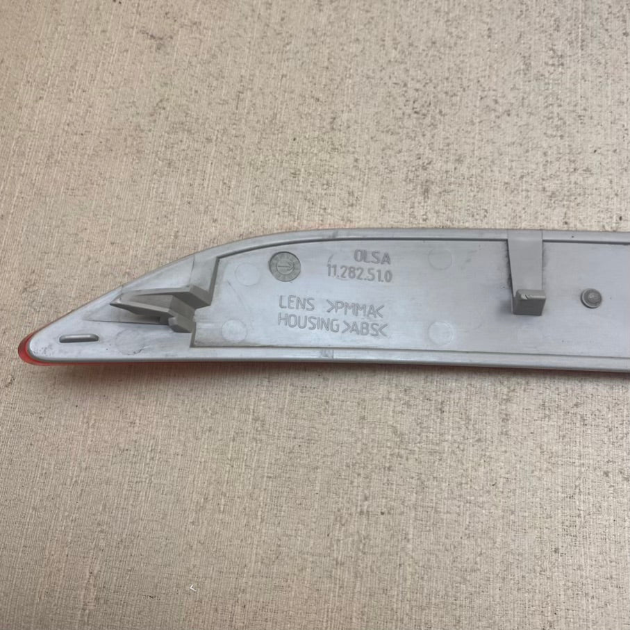 BMW Z4 E89 Reflektör Arka Tampon Sağ 7191768