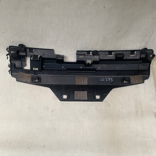 Bmw 3 F30/31 Arka Tampon Braketi 51127256921