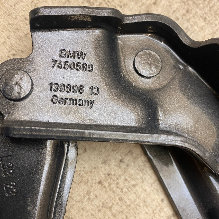 Bmw 3 G20 Kaput Menteşesi 7450590/7450589