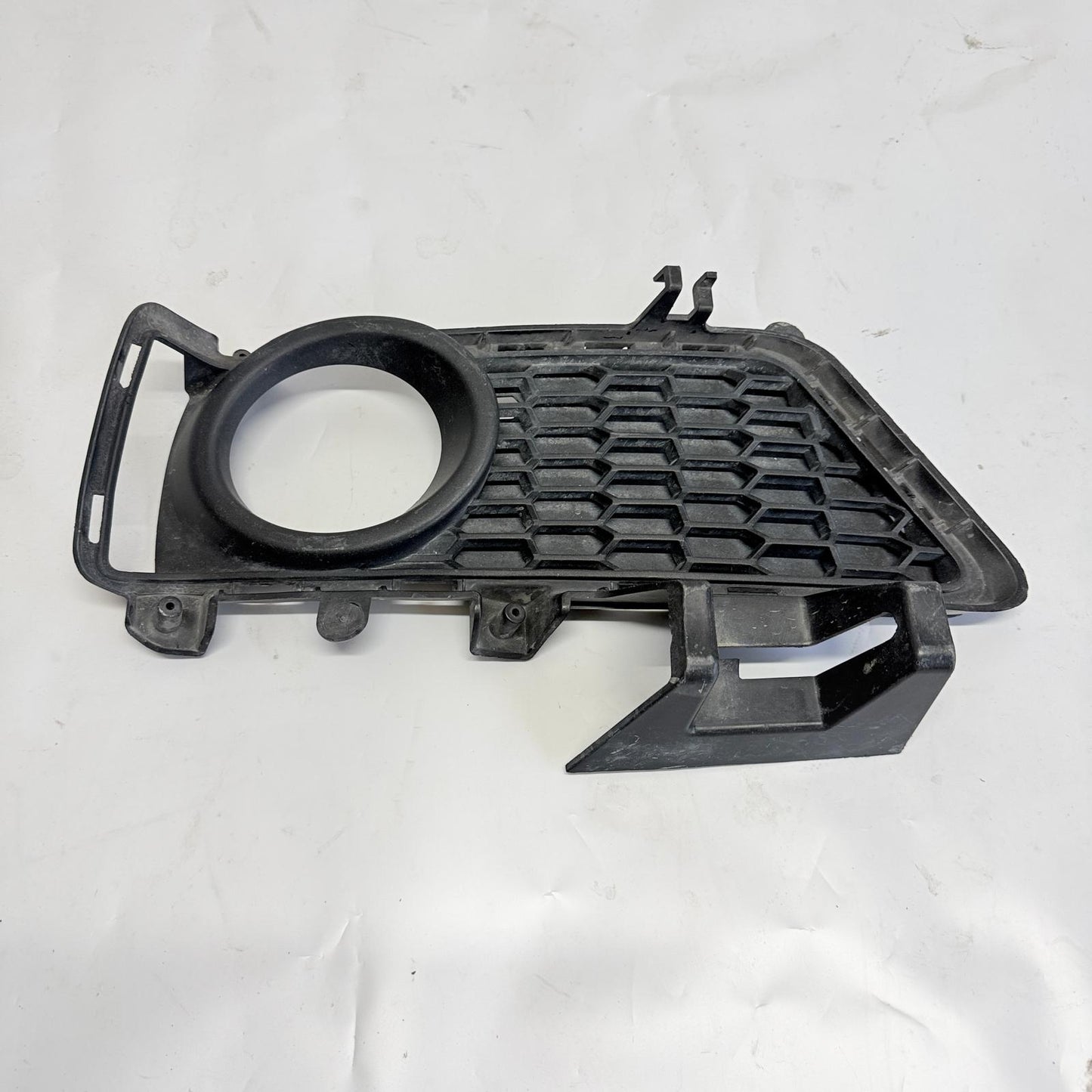 BMW 3 Serisi F30 F31 LCI M-Sport Sis Far Izgarası 51118054156 En Uygun Oto Parça