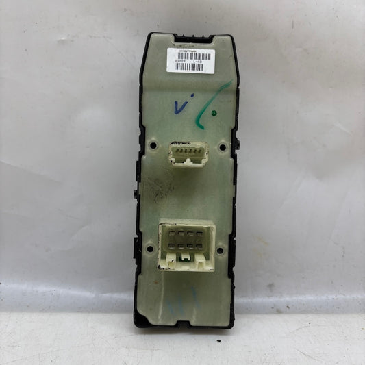 Chrysler 300C Sol Ön Kapı Cam Kontrol Düğmesi - 04600278LAA (2005-2010) Orijinal Çıkma