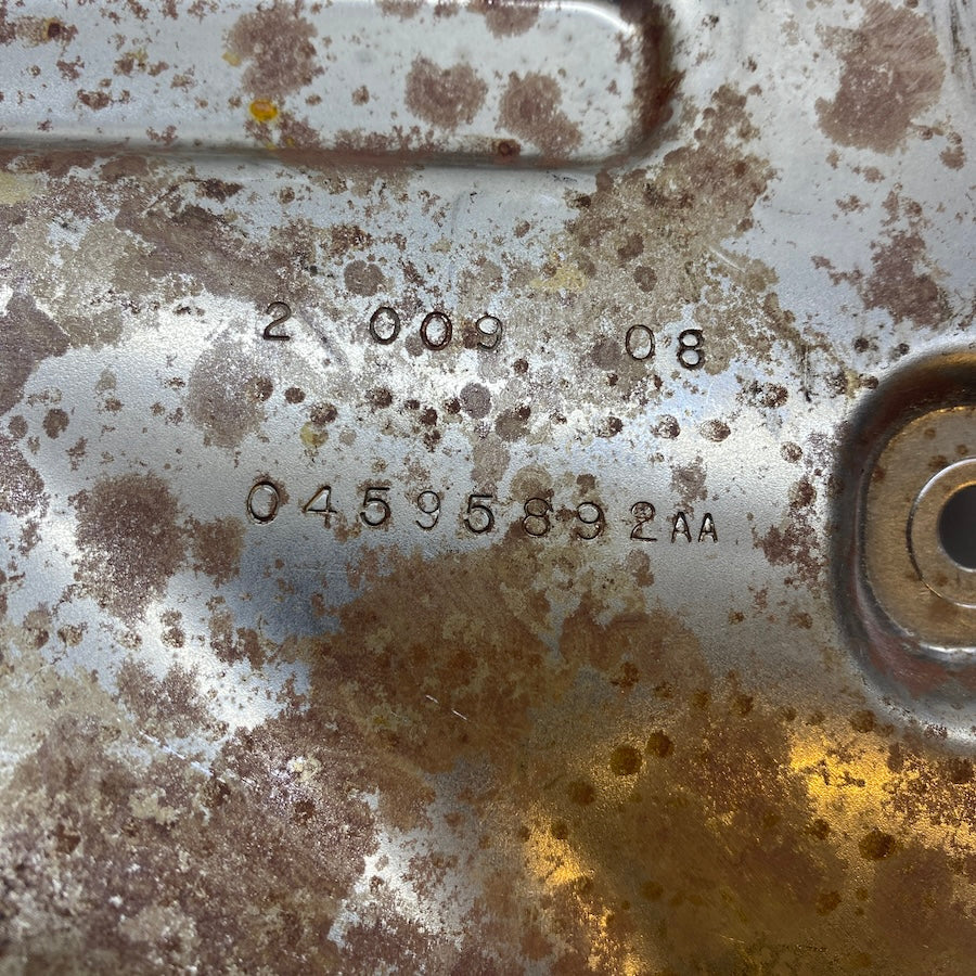 Chrysler 300 Direksiyon Altında Metal Plaka 04595892