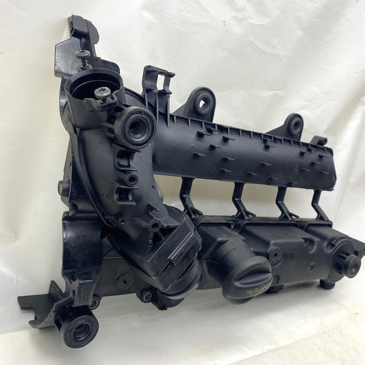 Citroen C3 1.6 16V HDI Kürbütör Kapağı Emme Manifoltu 9642212480