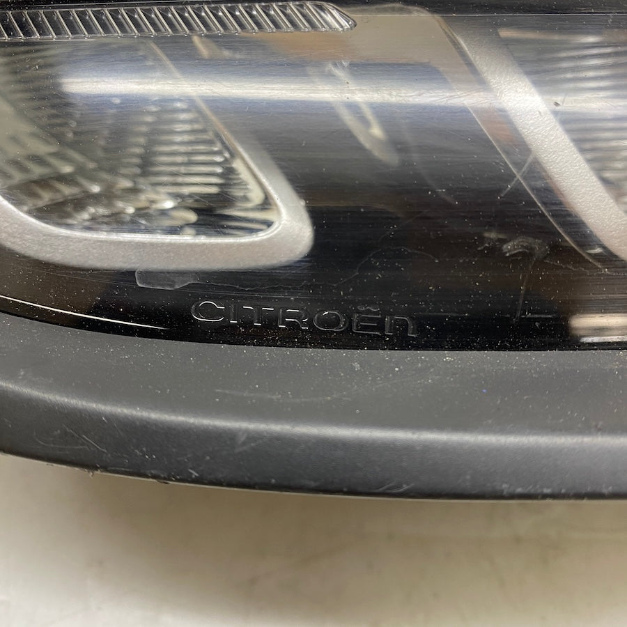Citroen C3 B618 Aircross Ön Sağ Gündüz Farı Orijinal Çıkma 98823312980 17-23
