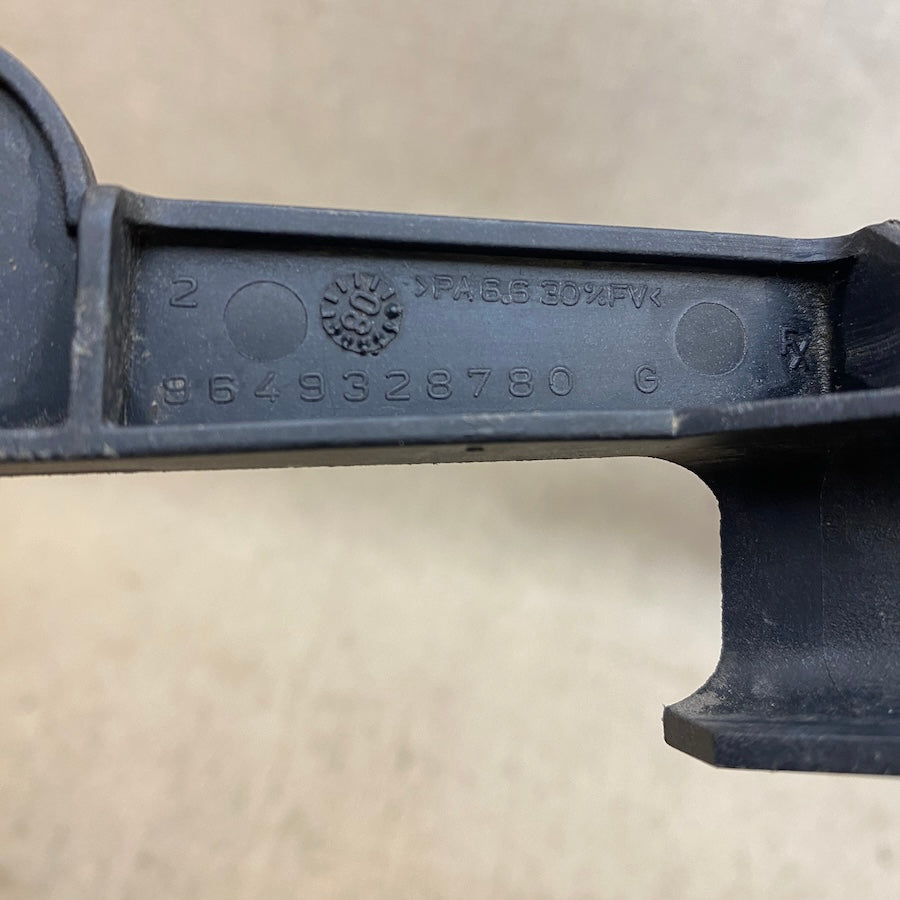 Citroen C4 Far montaj braketi 9649328780