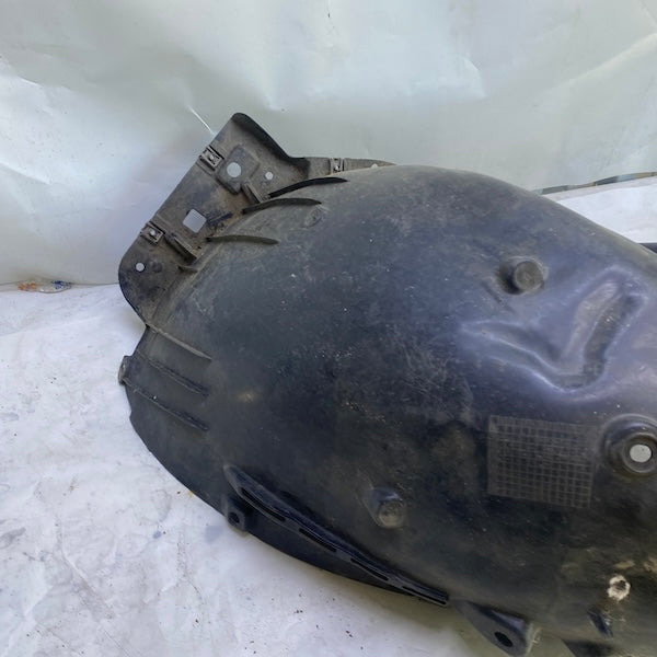 Citroen DS7 Ön Sol Çamurluk Davlumbazı 9822313680