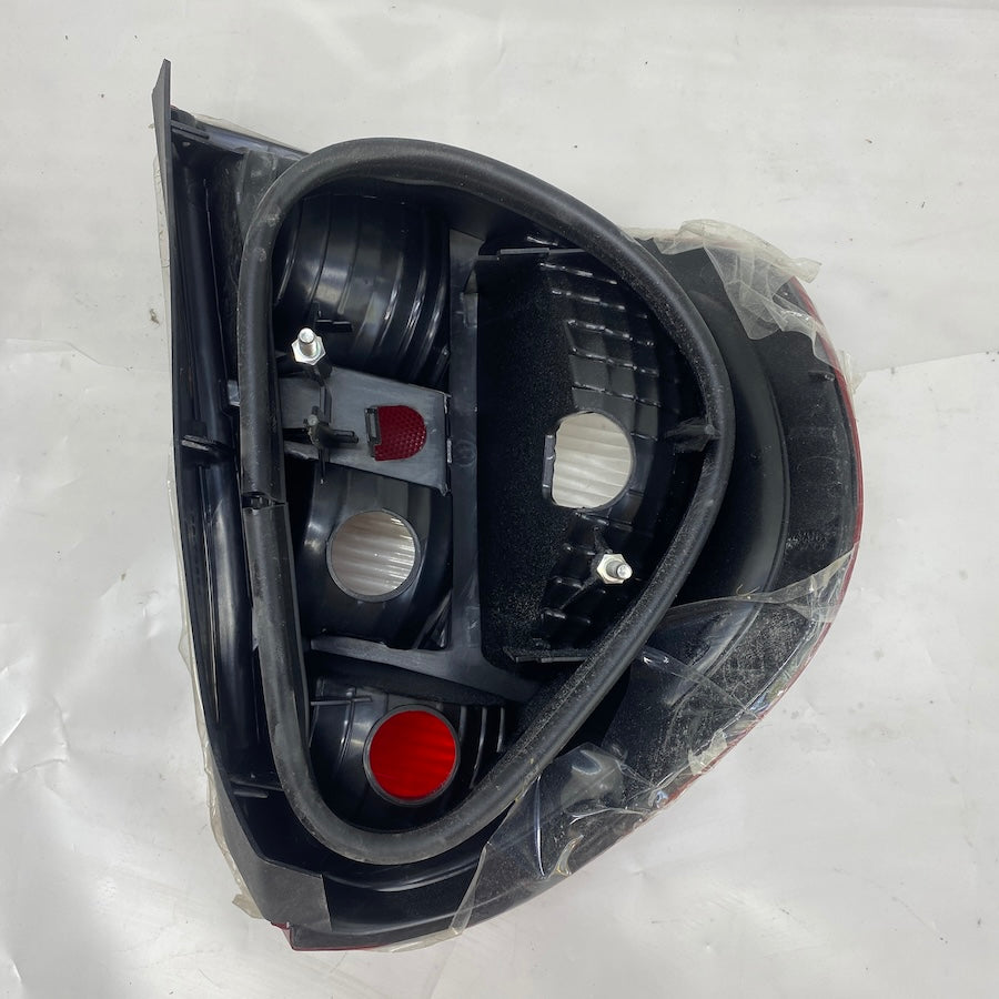 Clio 2 Sedan Stop 8200403982 - En Uygun Oto Parça