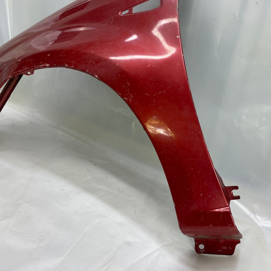 Dacia Sandero 1 Ön Sol Çamurluk 631017245R Orijinal Çıkma 2008-2012