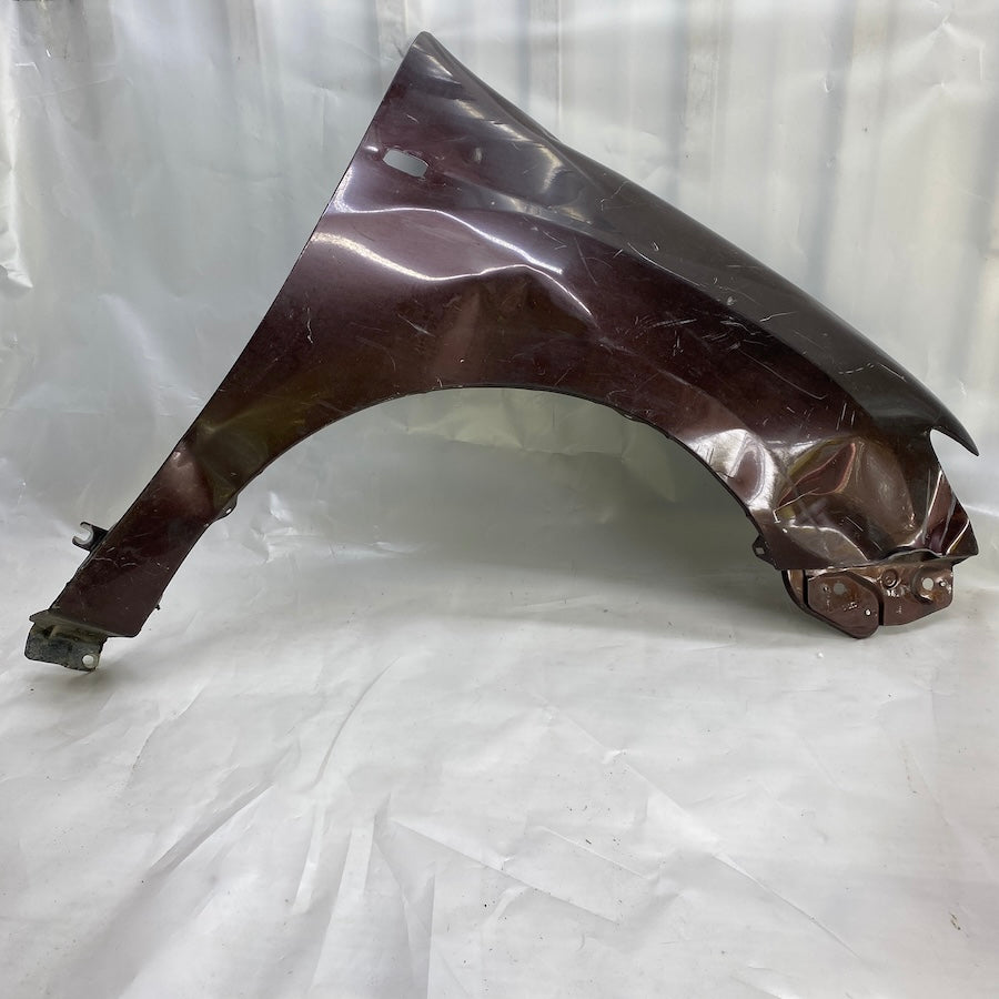 Dacia Sandero 2 Ön Çamurluk 631005522R Orijinal Çıkma 2013-2017