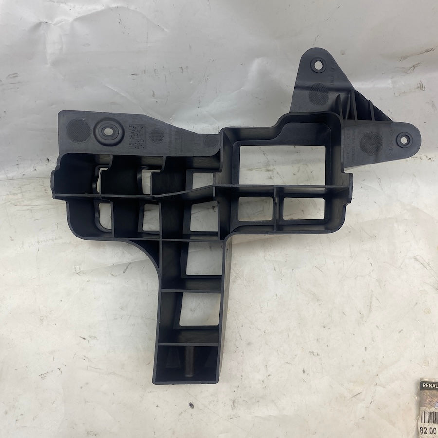 Dacia Sandero Logan Arka Tampon Taşıyıcı 82007335454