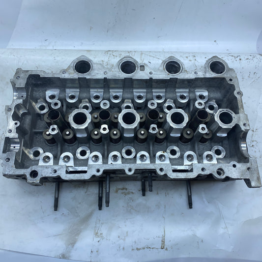 FORD 1.6 Hdi DV6 Silindir Kapağı 9655911480