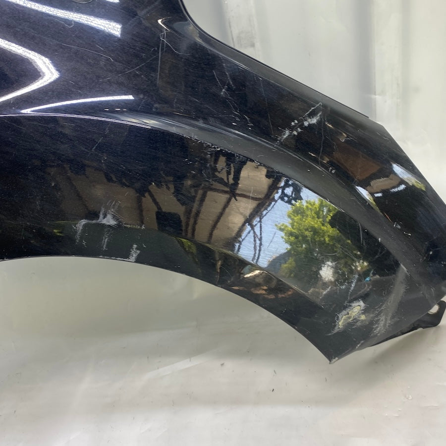 Ford C-Max ön sağ çamurluk – çıkma oto yedek parça AM51-R16008AE